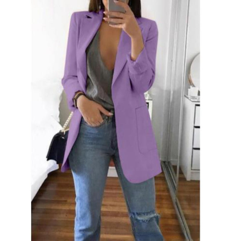 "Dames blazer met omgeslagen kraag, lange mouwen, elegant katoen-polyester ontwerp, perfecte zakelijke en formele stijl."
