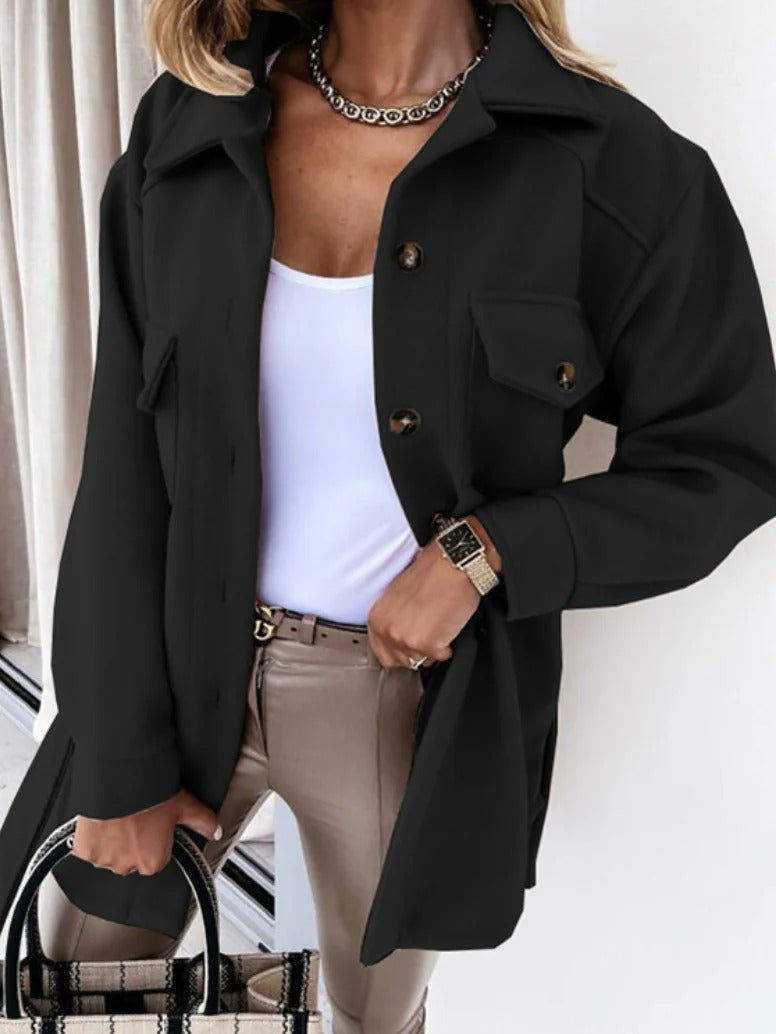 "Dames voorjaarsjack, elegant ontwerp met weerbestendige kwaliteit, stijlvolle details en perfect voor lente-uitjes."