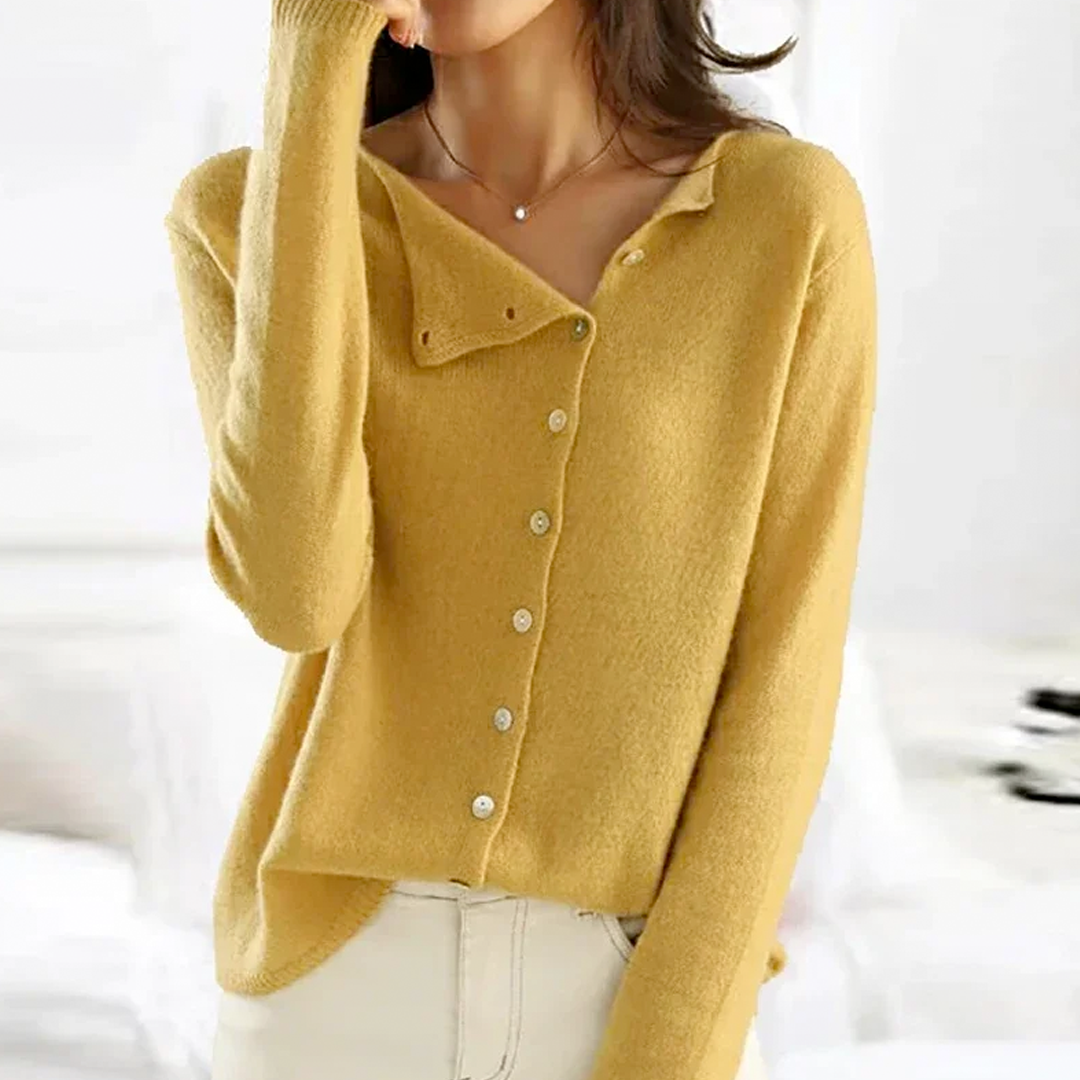 "Damestrui met knoopsluiting, stijlvol en comfortabel, verkrijgbaar in diverse kleuren zoals beige en roze, ideaal voor elke 