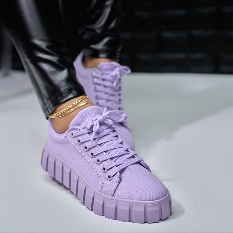 "Dania orthopedische sneakers voor dames met plateauzool, stijlvol en comfortabel, perfect voor dagelijks gebruik."