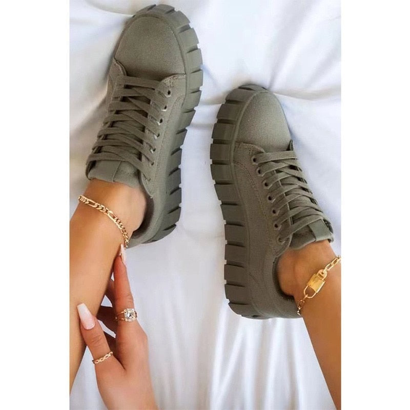 "Dania orthopedische sneakers voor dames met plateauzool, stijlvol en comfortabel, perfect voor dagelijks gebruik."