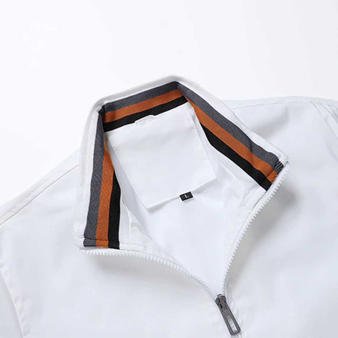 "Donkerblauw bomberjack voor mannen, stijlvolle herfstjas van hoogwaardig polyester, elegante en functionele herfstkleding."