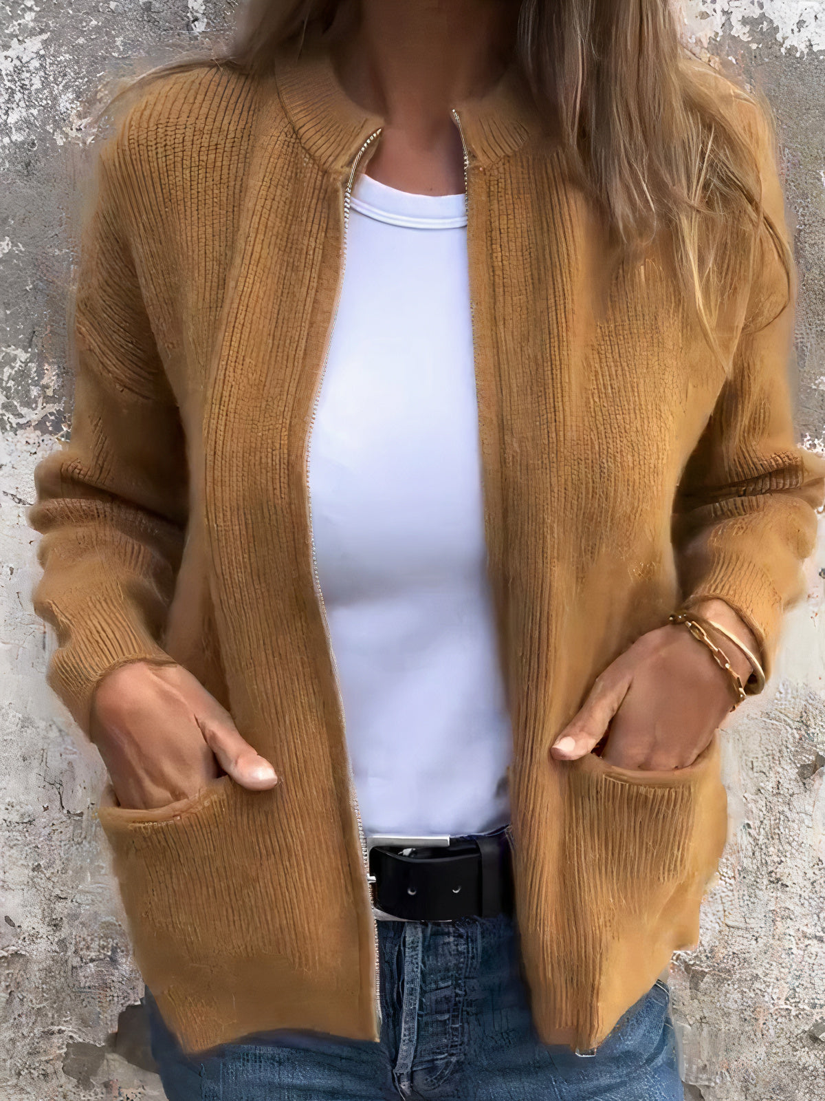 "Elegant damesvest, zacht materiaal, veelzijdig ontwerp, comfortabele pasvorm, ideaal voor gelaagdheid, stijlvolle keuze."