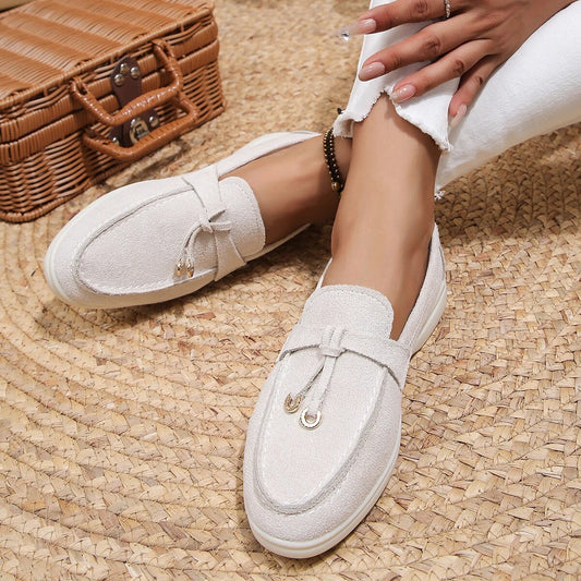 Elegant en comfortabel Sanne loafers in beige, tijdloze dameschoenen met slip-on gemak en stijlvol ontwerp voor elke gelegenh