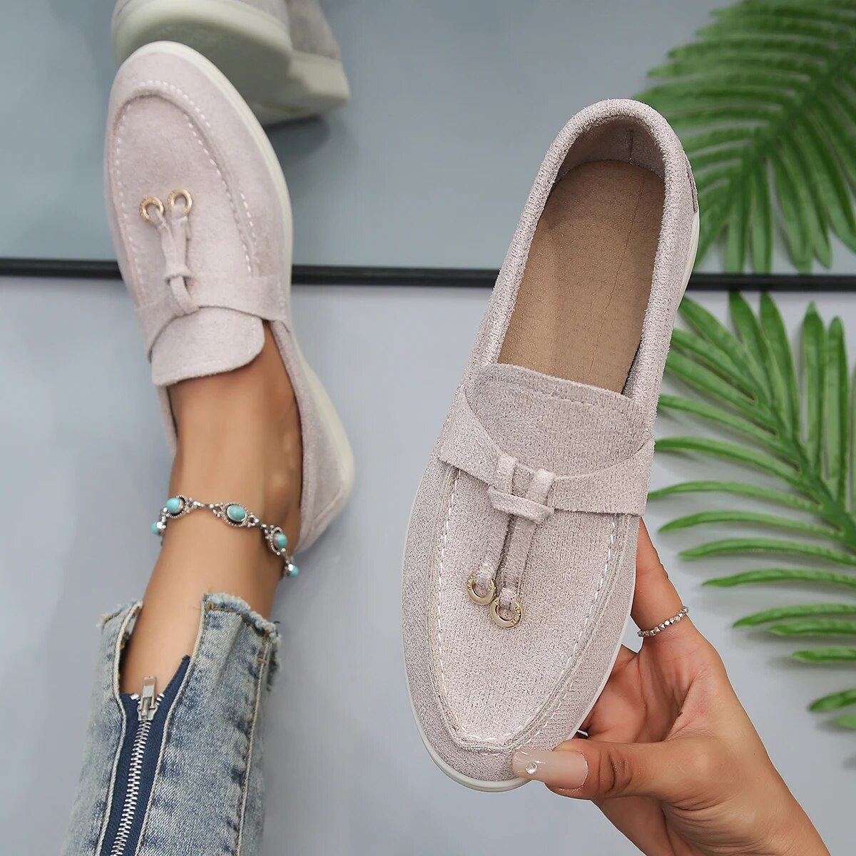 Elegant en comfortabel Sanne loafers in beige, tijdloze dameschoenen met slip-on gemak en stijlvol ontwerp voor elke gelegenh