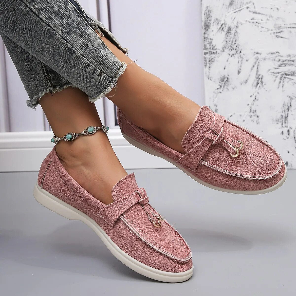 Elegant en comfortabel Sanne loafers in beige, tijdloze dameschoenen met slip-on gemak en stijlvol ontwerp voor elke gelegenh