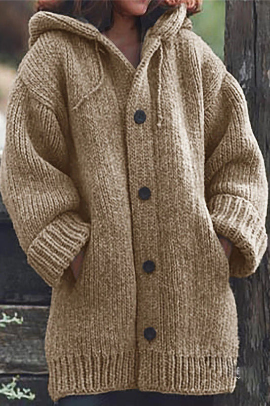 Elegant gebreid vest voor dames met capuchon in kaki, zachte stof, ideale keuze voor stijl en comfort in de winter.