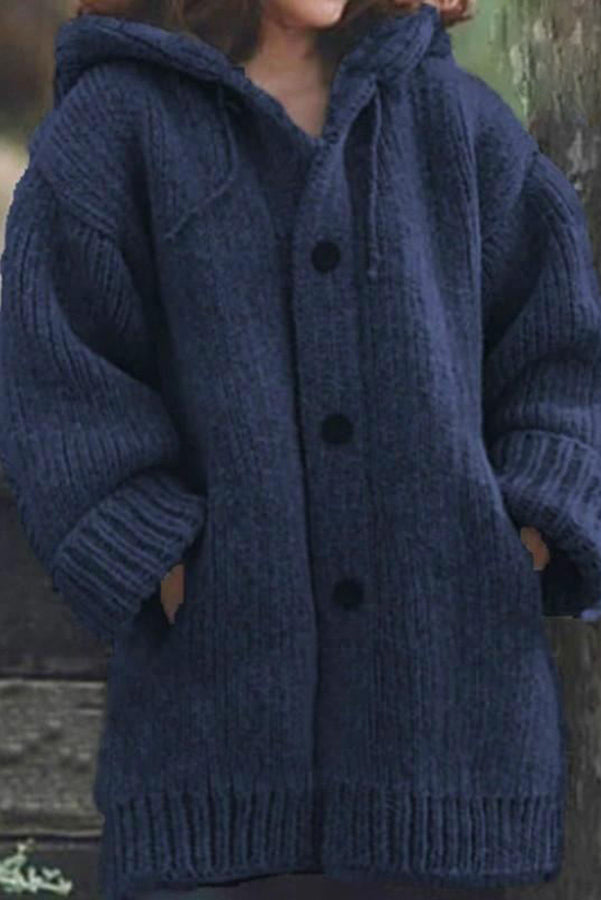Elegant gebreid vest voor dames met capuchon in kaki, zachte stof, ideale keuze voor stijl en comfort in de winter.