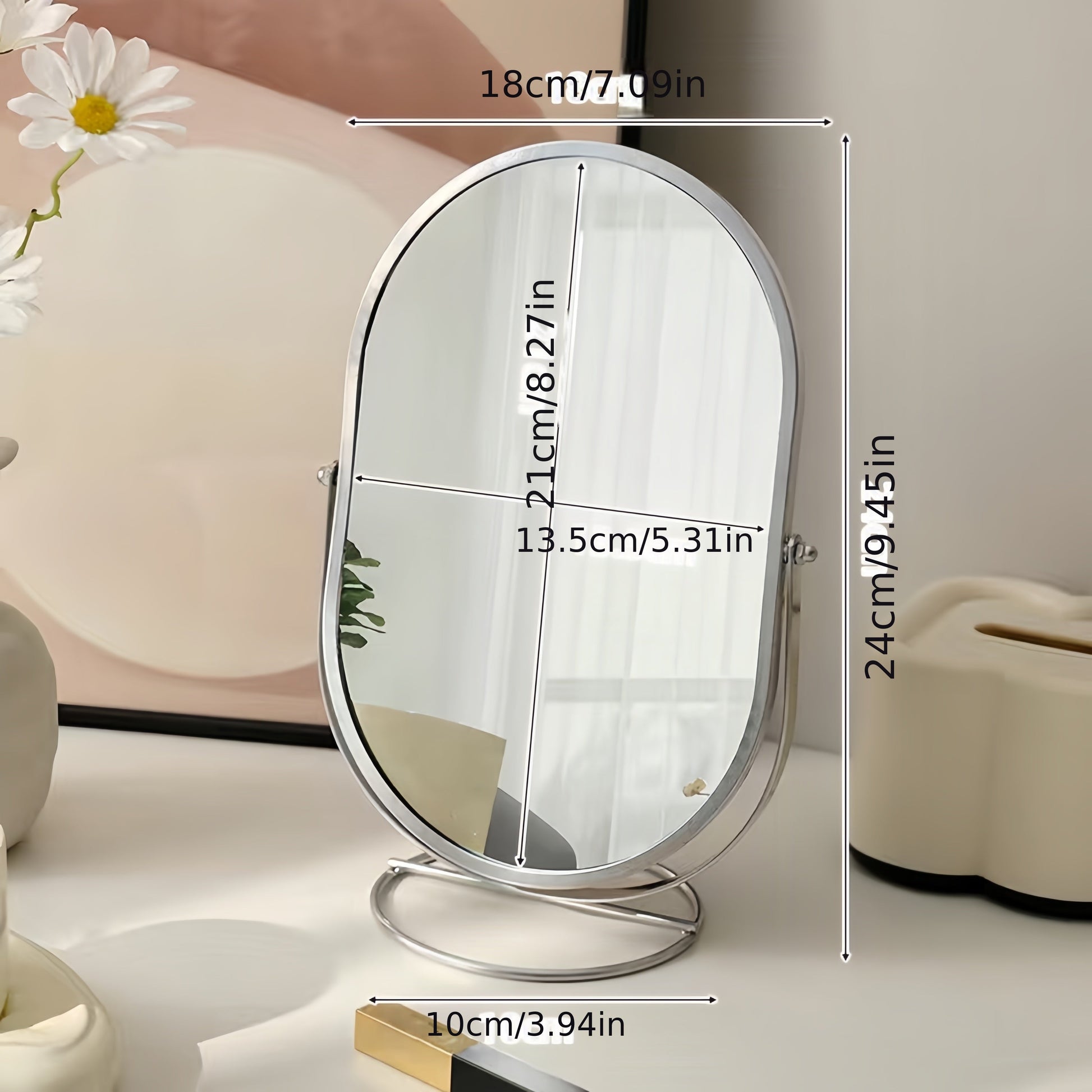 "Elegante 360° draaibare make-up spiegel met ijzeren frame, draagbaar en stijlvol, perfect voor dagelijks gebruik."