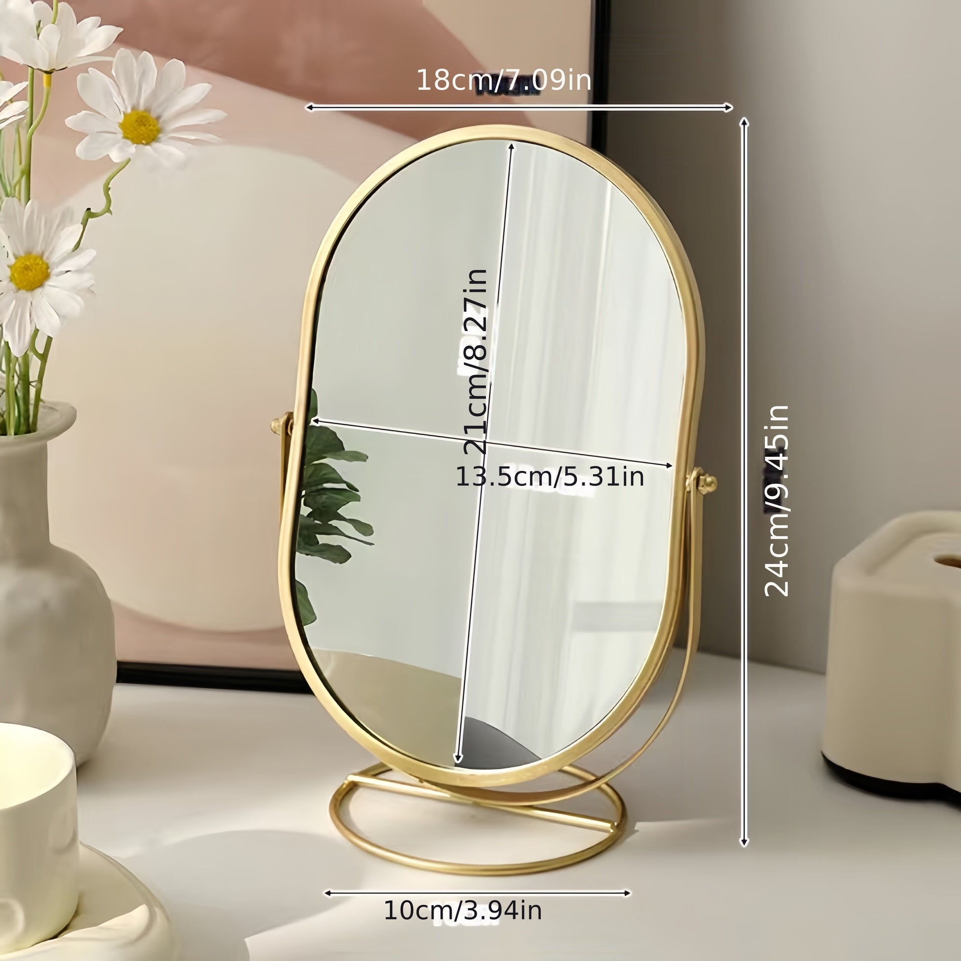 "Elegante 360° draaibare make-up spiegel met ijzeren frame, draagbaar en stijlvol, perfect voor dagelijks gebruik."