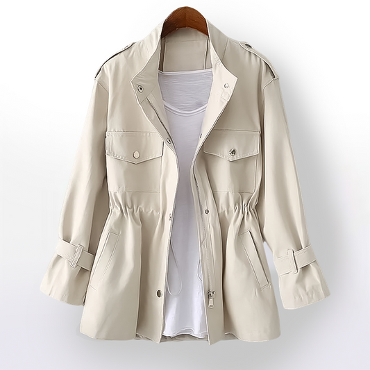 "Elegante casual damestrenchcoat in luxe katoenmix, stijlvol beige design, perfect voor elke gelegenheid en elk weer."