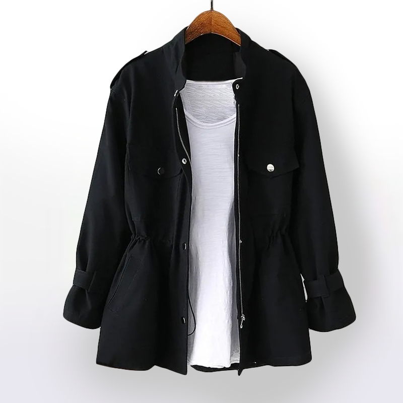 "Elegante casual damestrenchcoat in luxe katoenmix, stijlvol beige design, perfect voor elke gelegenheid en elk weer."