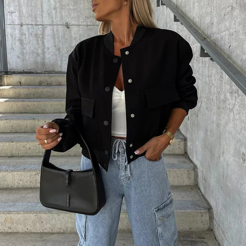 "Elegante damesjas Luna, casual en stijlvol, in diverse kleuren zoals zwart, olijf, met katoen-polyester mengsel."