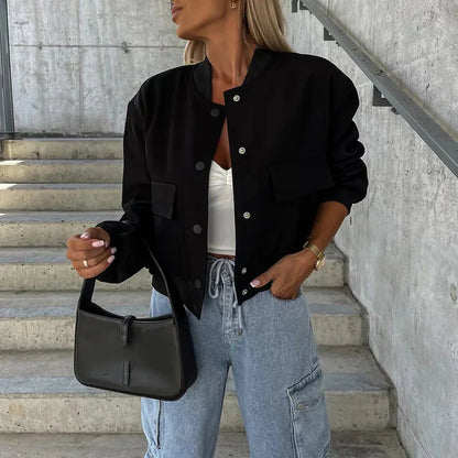 "Elegante damesjas Luna, casual en stijlvol, in diverse kleuren zoals zwart, olijf, met katoen-polyester mengsel."