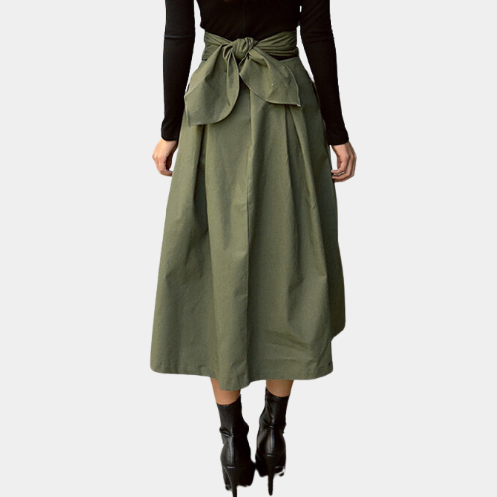 "Elegante damesrok met hoge taille in groen, licht uitlopend, van zacht katoen voor een modieuze en comfortabele look."