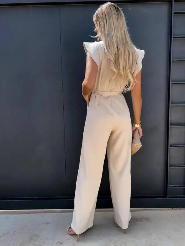 "Elegante Florentine jumpsuit met vlindermouwen, verstelbare ceintuur en brede pijpen in diverse kleuren."