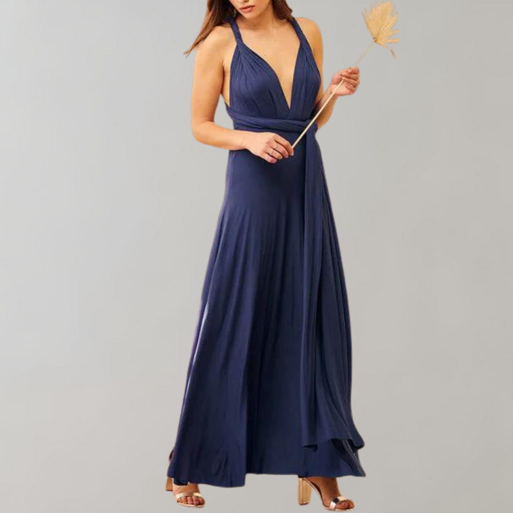 "Elegante Isabeau wikkeljurk in wijnrood, maxi-lengte met veelzijdige pasvorm en ademende stof voor zomerdagen."