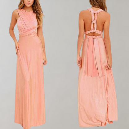 "Elegante Isabeau wikkeljurk in wijnrood, maxi-lengte met veelzijdige pasvorm en ademende stof voor zomerdagen."
