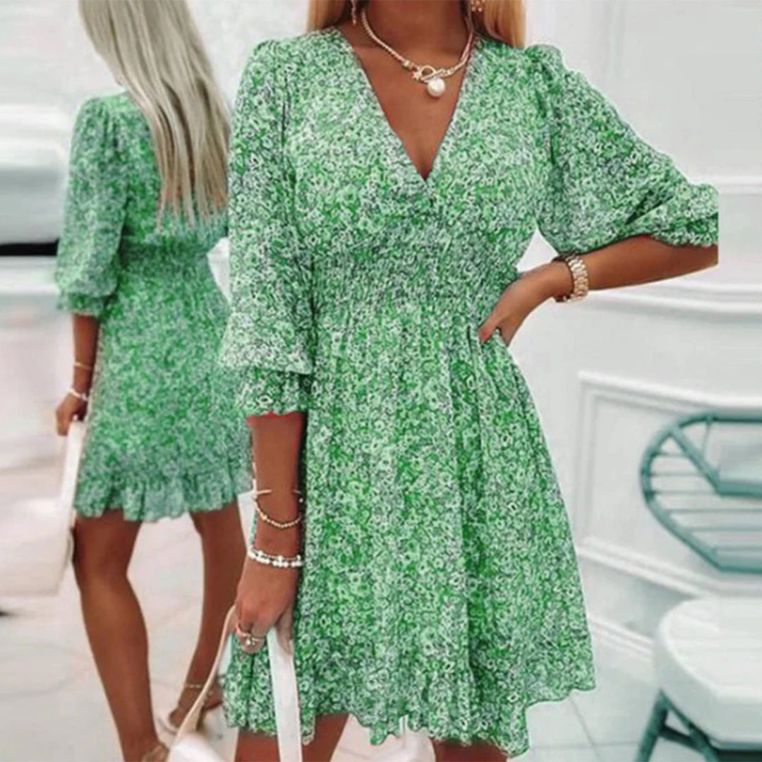 "Elegante luchtige midi zomerjurk voor dames met V-hals, korte mouwen in roze, blauw en groen, ideaal voor zomerdagen"