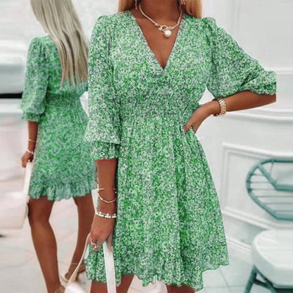 "Elegante luchtige midi zomerjurk voor dames met V-hals, korte mouwen in roze, blauw en groen, ideaal voor zomerdagen"
