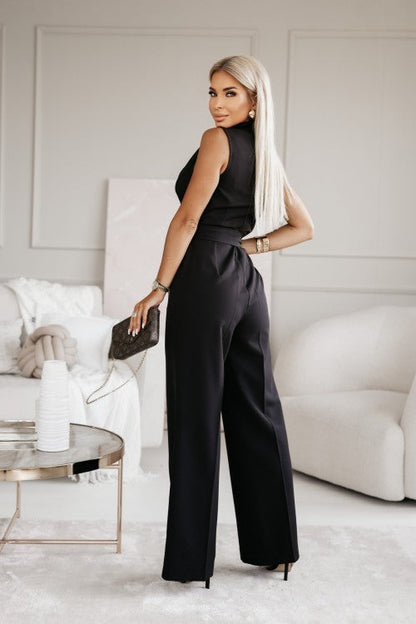 "Elegante mouwloze jumpsuit met V-hals en rechte pijpen, luxe stof, flatterend design voor een stijlvolle look."