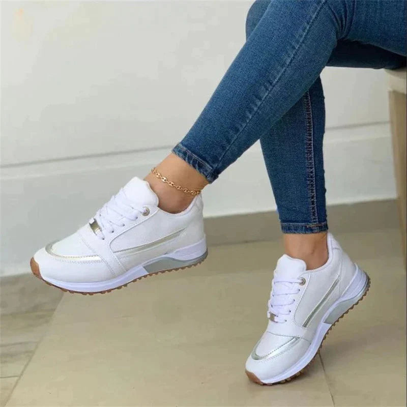 "Elegante orthopedische dames vrijetijdsschoenen, comfortabel ontwerp met anti-slip zool, modieuze uitstraling."