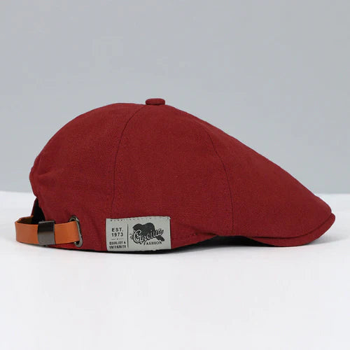 "Elegante verstelbare mannen baret in zwart, tijdloos ontwerp, voor stijlvolle en veelzijdige looks bij diverse gelegenheden.
