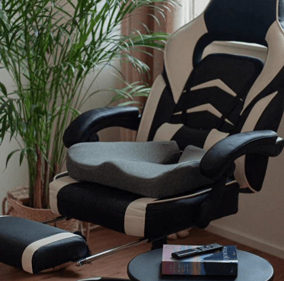 Ergonomisch zitkussen, drukverlagend, ademend materiaal, modern design, comfortabele ondersteuning rug en heupen.