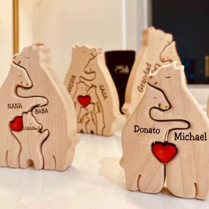 "Handgemaakte houten berenbeeldjes familie; unieke decoratie; personaliseerbaar; duurzaam materiaal; home accessoires"