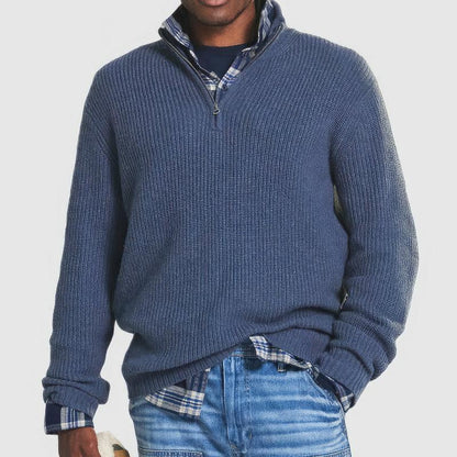 "Heerentrui van hoogwaardige warme wol, donkerblauw, met een stijlvolle en elegante uitstraling voor koude dagen."