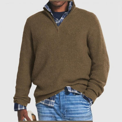 "Heerentrui van hoogwaardige warme wol, donkerblauw, met een stijlvolle en elegante uitstraling voor koude dagen."
