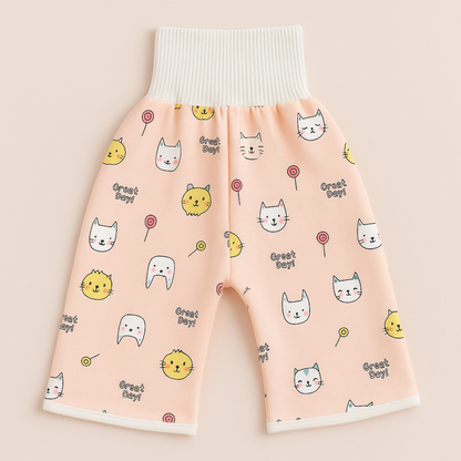 "Herbruikbare baby training pants, comfortabel en milieuvriendelijk, met schattige blauwe beertjes en roze hondjes patroon."