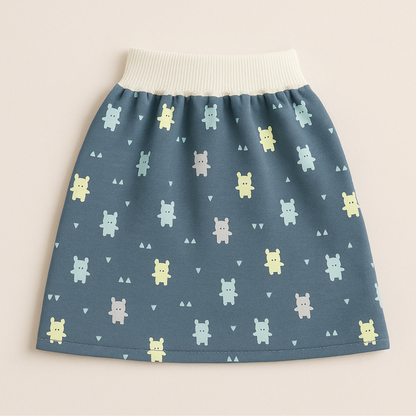 "Herbruikbare baby training pants, comfortabel en milieuvriendelijk, met schattige blauwe beertjes en roze hondjes patroon."