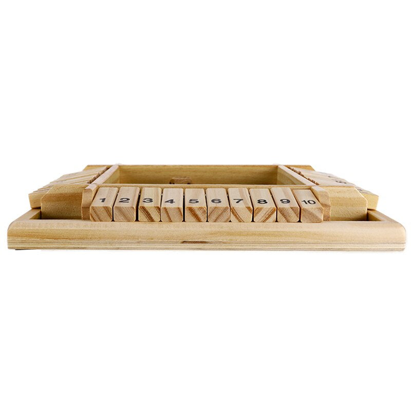Houten educatief bordspel voor kinderen, met dobbelstenen en genummerde flappen. Ideaal familiespel voor leerplezier.