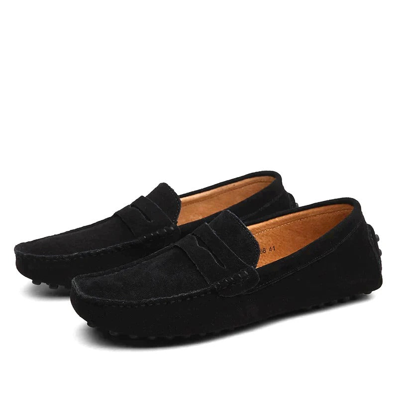 "Italiaanse stijl heren suède loafers, elegant ontwerp, bruine kleur, ideaal voor zowel casual als formele gelegenheden."