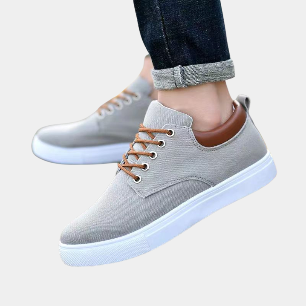 "Khaki herensneakers, orthopedisch ontwerp, comfortabel, stijlvol, ideaal voor casual outfits, extra voetondersteuning."