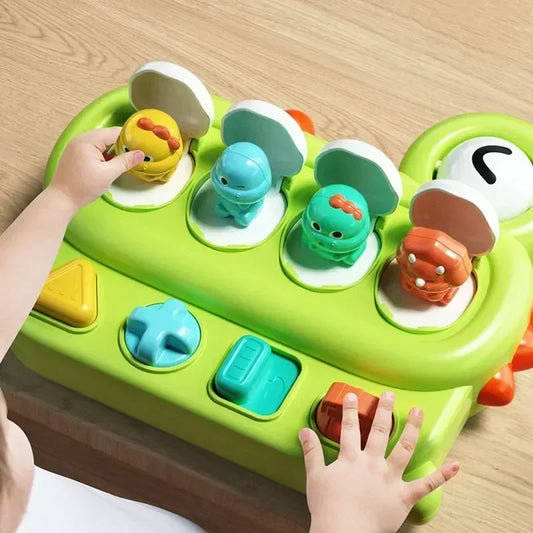 "Kleurrijk, educatief baby speelgoed met pop-up functies, bevordert creativiteit en motorische ontwikkeling bij kinderen."