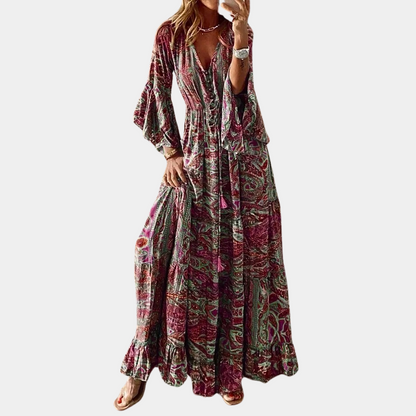 "Lange boheemse maxi jurk voor vrouwen in vloeiende stof, oranje kleur, perfect voor zomer en elke gelegenheid."