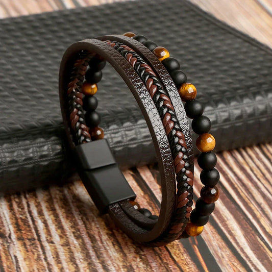 Leren armband voor mannen, verkrijgbaar in diverse kleuren zoals blauw, bruin, zwart. Strak design, hoogwaardig leer.