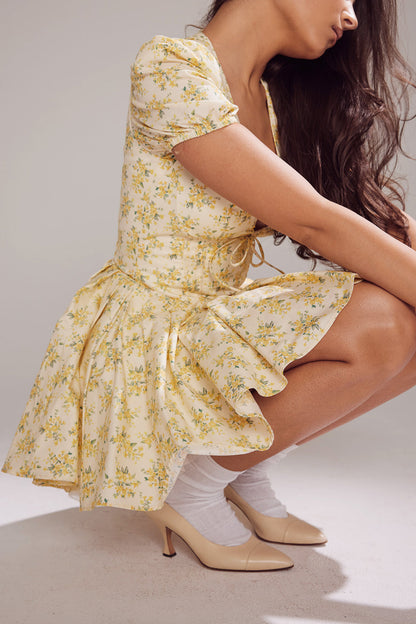 "Livia - Luchtige Mini Jurk met Bloemenprint, V-hals, korte pofmouwen, zomerse stijl voor dames."