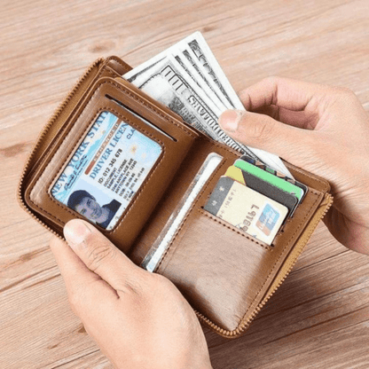 Luxe leren herenportemonnee met RFID-bescherming, diverse vakken en compact ontwerp. Veilig tegen diefstal, stijlvol design.