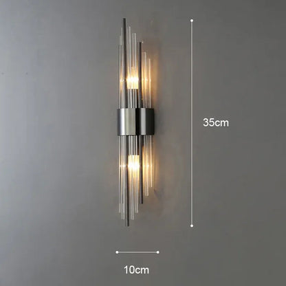 "Moderne wandlamp goud, tijdloze elegantie, luxe verlichting voor verfijnd interieur."