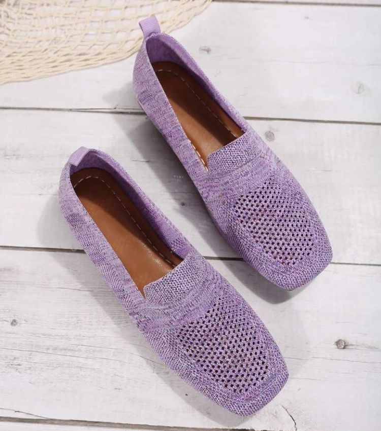 "Orthopedische antislip damesschoenen, elegant grijs ontwerp met afgeronde neus en ademende voering voor comfort."