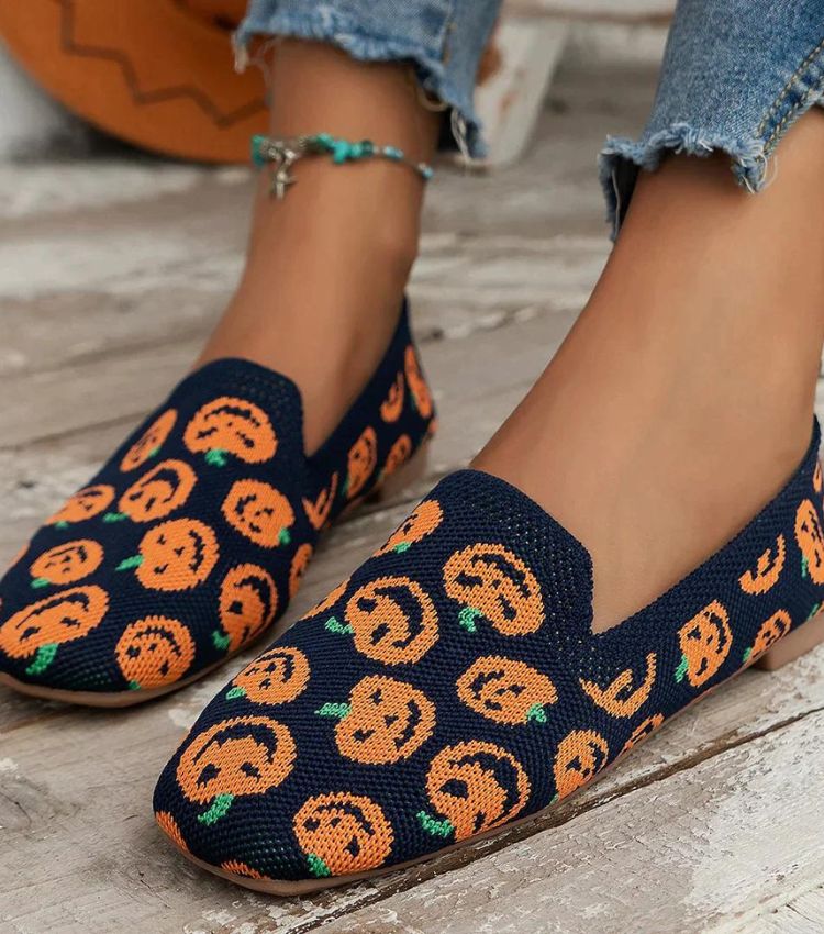 "Orthopedische antislip damesschoenen, elegant grijs ontwerp met afgeronde neus en ademende voering voor comfort."