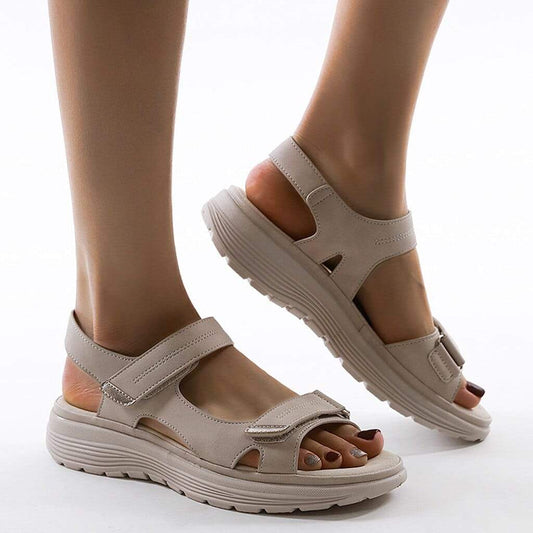 Orthopedische dames sandalen met anatomisch voetbed, zachte zool, in beige, blauw of zwart, ideaal voor comfort en stijl.