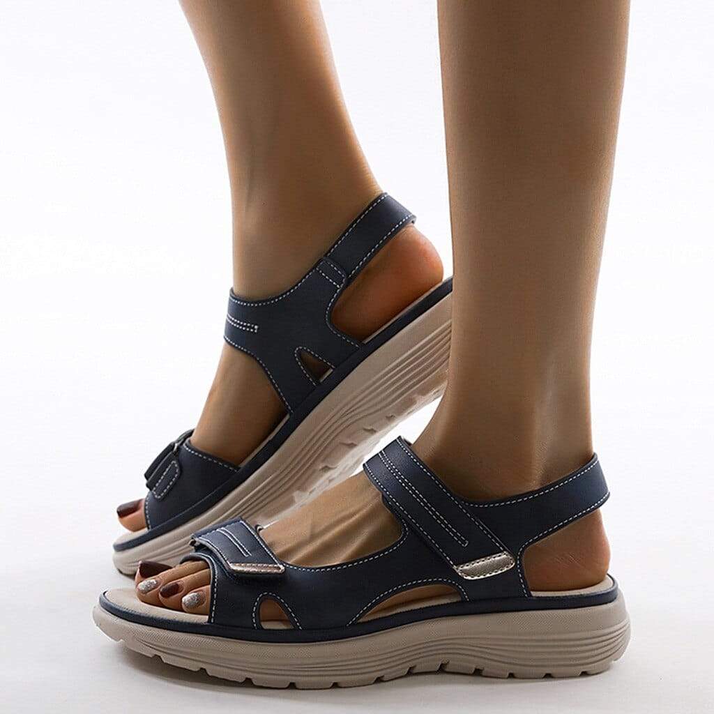 Orthopedische dames sandalen met anatomisch voetbed, zachte zool, in beige, blauw of zwart, ideaal voor comfort en stijl.