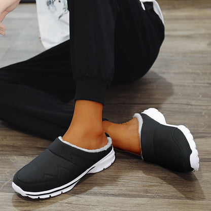 Orthopedische herenpantoffels met ergonomisch voetbed en zachte voering, zwart, ideaal voor herfst- en wintercomfort.