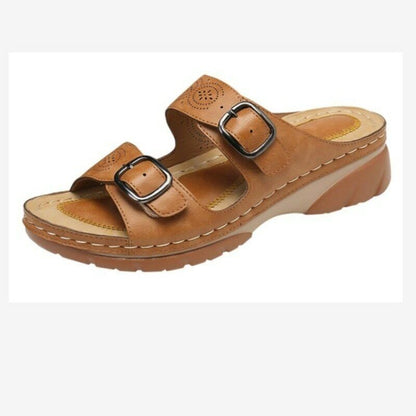 "Orthopedische leren sandalen in blauw en bruin, met verstelbare pasvorm en memory foam zool voor comfort en stijl."