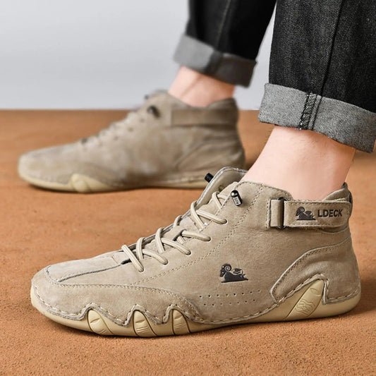 Orthopedische leren schoen, elegant design in diverse kleuren, biedt stijl en comfort voor dagelijks gebruik.