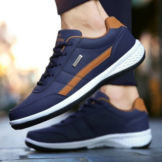 "Orthopedische leren sneakers voor heren, witte sneaker met stijlvolle afwerking en comfortabele pasvorm."